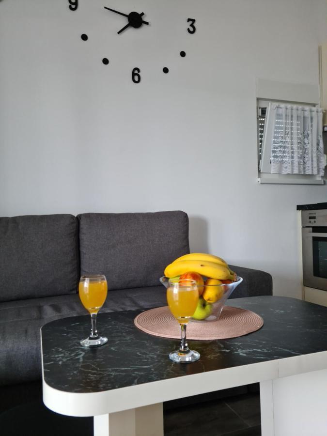 Apartmani Rudi Anić Εξωτερικό φωτογραφία