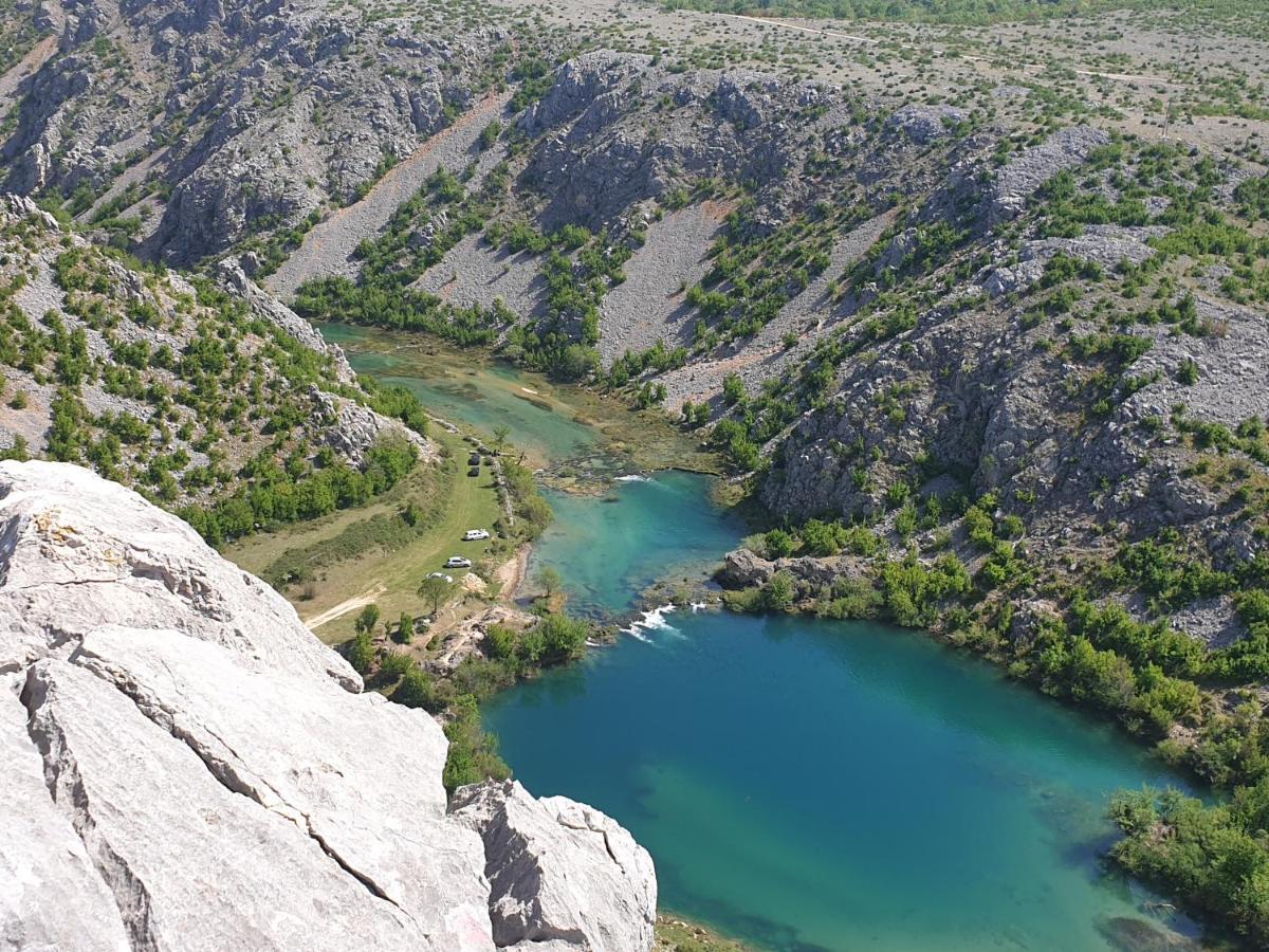 Apartmani Rudi Anić Εξωτερικό φωτογραφία