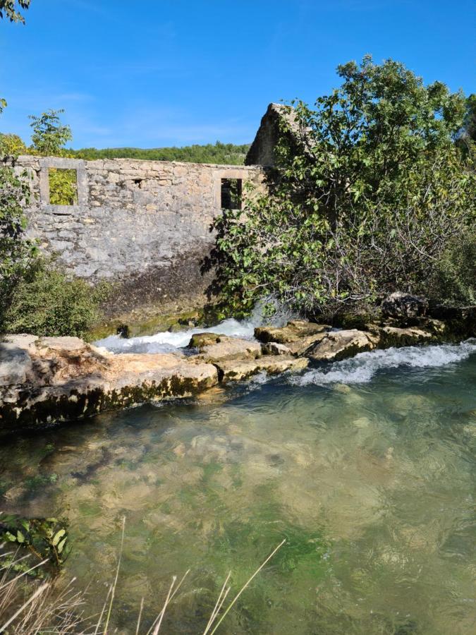 Apartmani Rudi Anić Εξωτερικό φωτογραφία
